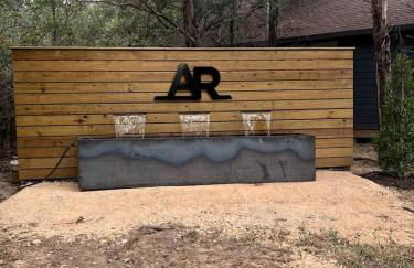 Tranquil Modern Cabin with Friendly Farm Animals & Pond Views Near Cedar Creek, Texas - Photo 51