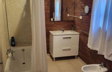 Casa Madera Urbanizacion Socorro - Foto 6