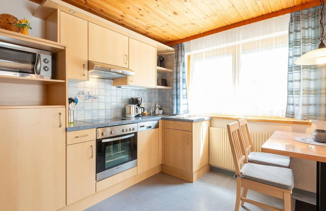 Apartment Near the Centre and ski Resort - Photo 6