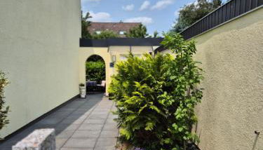 Bungalow am Stadtrand - Foto 3