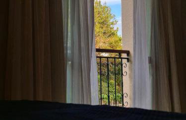 Apart Vista Azul - Conforto com a vista para a mata de pinheiros - Foto 6