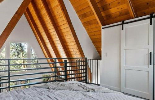 The Scandia “A-Frame Chalet” Fireplace & Hot tub - Foto 15