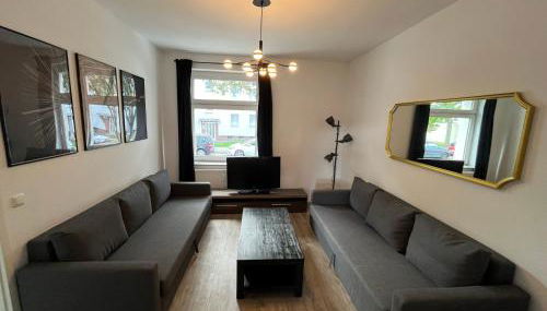 Small Sally - Foto 2