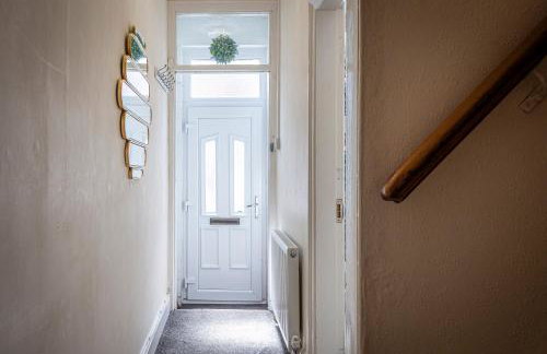 Harbour place in Newcastle under Lyme with Parking, perfect for Contractors or Alton Towers - Foto 34