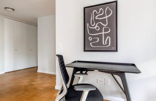 Midtown 1br w elevator gym nr Times Square NYC-1350 - Foto 3