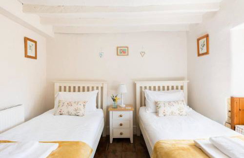 Pass the Keys Cosy Cottage 17th century Garden Parking - Photo 15