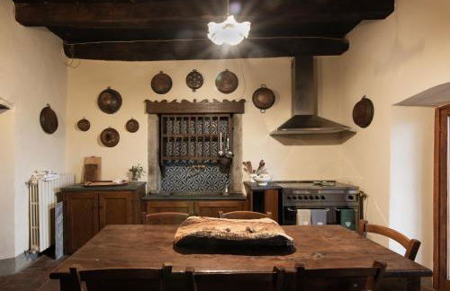 Sillicagnana Castle Villa with Swimming Pool! - Foto 7