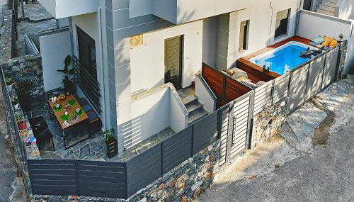 Nisi Luxury Suites with private pool in Gouves - Foto 5, sunbed