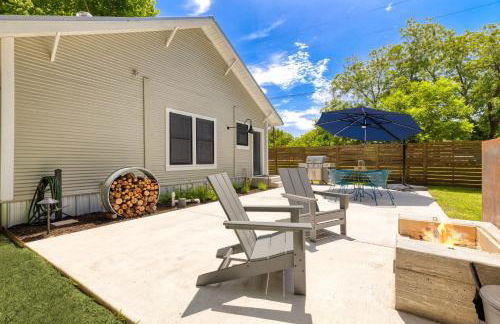 Cozy Cottage in the Heart of Johnson City - Foto 17