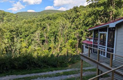 Red Roof mountain cabin with Starlink internet! - Foto 18