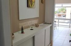 Apartamento com piscina, apenas 200 metros do mar - Foto 2