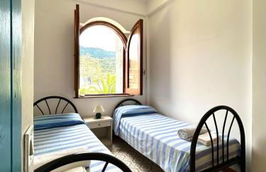 VISTA MARE Su tre piani con giardino - Foto 26