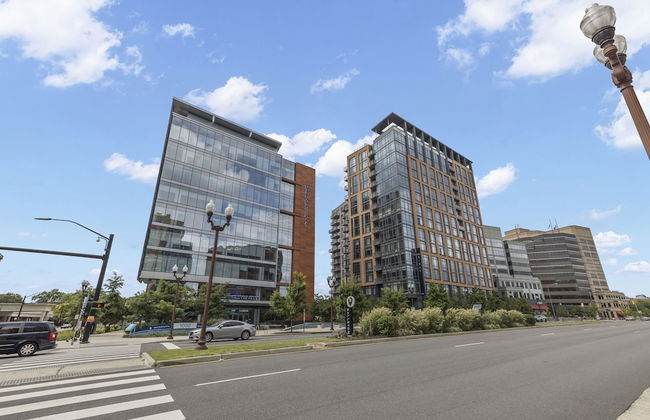 Placemakr Marymount Ballston - Photo 77