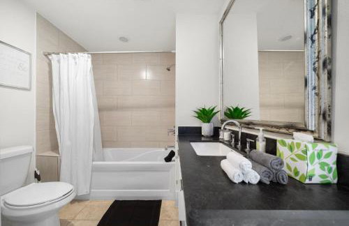 Nr Galleria & Med Center Hot Tub Games WiFi - Foto 43