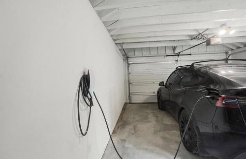 Prime location very close to downtown! - Photo 54