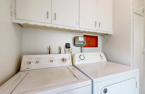 Evening Oasis - Photo 22