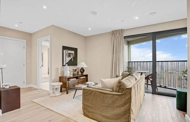 Chic One-bedroom Apartment Near Stratford - Foto 1