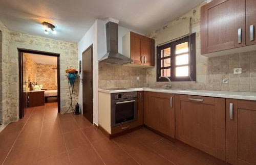 Electra Stone Suite - Photo 34