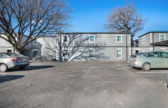 Cozy 2BR Near UT Hyde Park Evonify - Foto 16