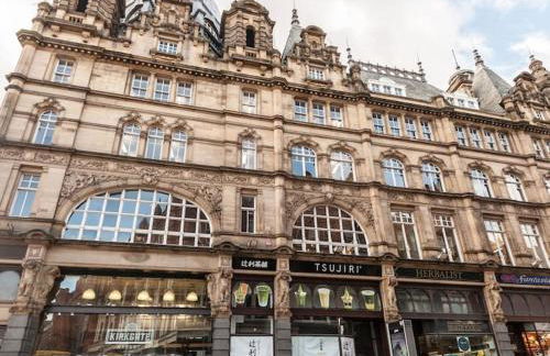 Shoppers Oasis - Heart of Leeds City Centre - Pass the Keys - Foto 42