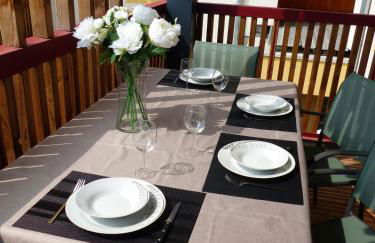 Le 206 Appartement Moderne et Cosy-Terrasse -Centre-Parking-Wifi - Foto 14