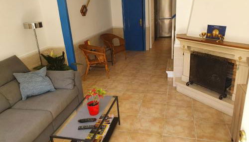 Private townhouse with roof terrace close to the beach - Photo 5