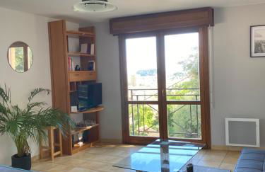 Appartement 02 Vue Panoramique -WIFI- Parking privé -NICE - Foto 15