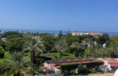 Coronado Apartment - Photo 14