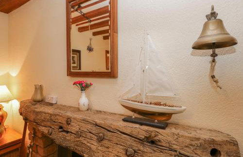Shipwreck Cottage - Foto 8