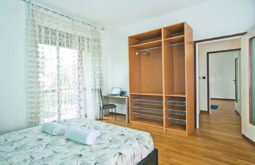 LA'DELI - Como - grande appartamento con parcheggio, nefltix, giardino, terrazzo - Foto 16