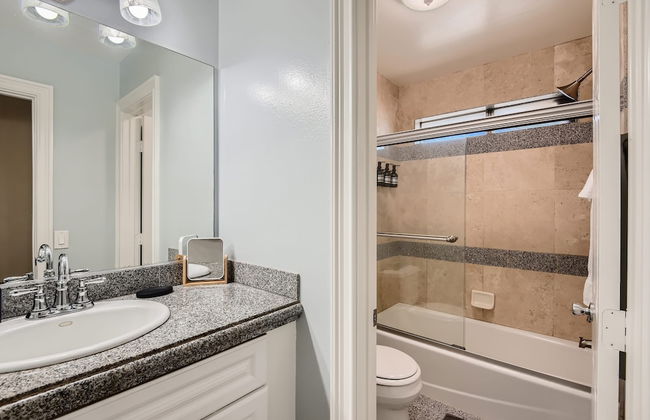 Spacious 3BR Yard BBQ Games Free Parking 0R2 - Photo 17