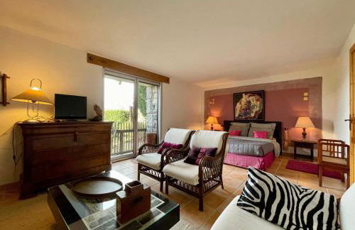 Gîte familial avec terrasse panoramique et cheminée, idéal pour randonnées près de Retournac - FR-1-582-355 - Foto 16