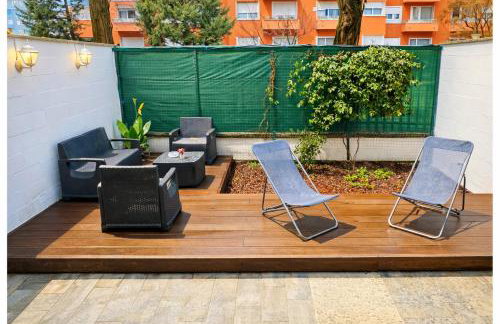 Bed & Garage Apartment in Villa - Photo 20