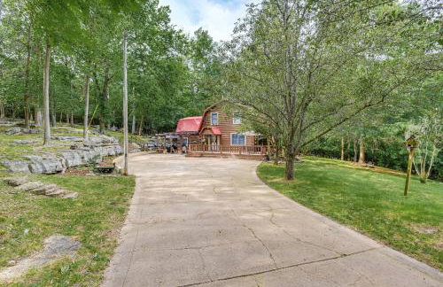 Peaceful Mt Juliet Cabin with Patio and Fire Pit - Foto 27