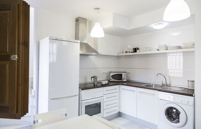 Duplex Mirabal - Photo 4