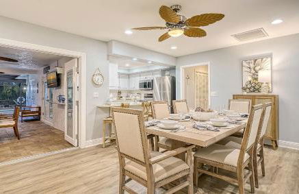 Casa Del Mar - Pet Friendly House on Siesta Key w/ Outdoor Patio & Private Screened-In Heated Pool! - Foto 29