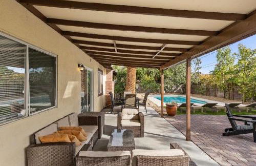 Stylish home with pool and spa - Foto 33