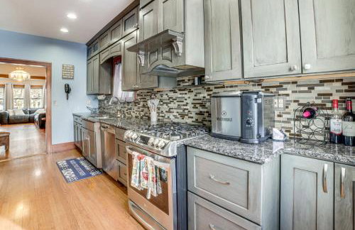 Private Hot Tub and Patio! Chicagoland Extended Stay - Foto 16