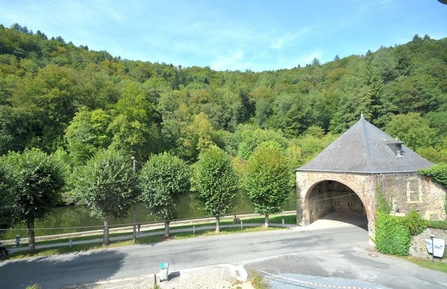 Child Friendly Holiday Home in Bouillon near River - Foto 26