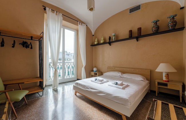 JOIVY Exclusive 3-bedroom flat near Cathedral of Genoa - Foto 15