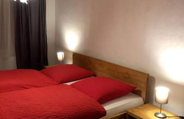 "Altes Haus" am Kurpark in den Bergen - Foto 8