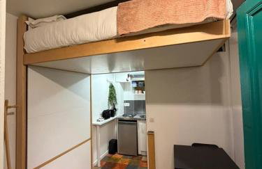 Studio for Two - Perfect Location close to metro - Foto 17