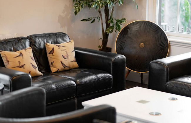 Thatched Cottage - hot tub BBQ and Pool Table - Foto 61