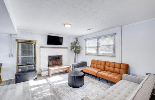 3 Mi to Cuyahoga Valley NP Fairlawn Family Home! - Foto 2