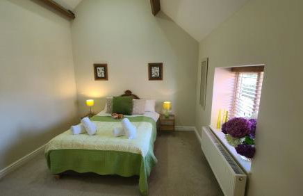 The Lodge a beautiful barn conversion with 3 ensuite bedrooms on the edge of Cannock Chase - Foto 16