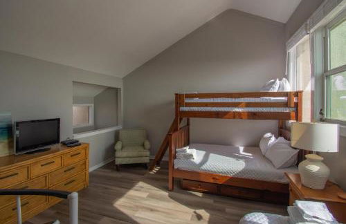 140 Capt John Fripp Villa - Photo 31