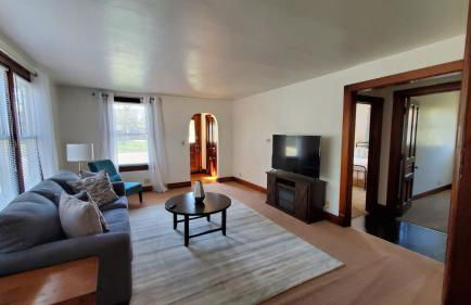 Fully Furnished 2 Bed / 1 Bath - Downtown Appleton - Foto 1