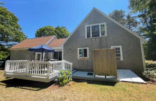 Cozy Bungalow Close to Downtown - Foto 5