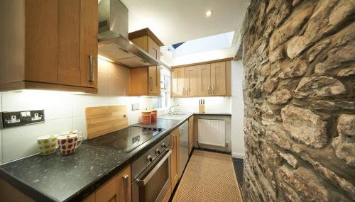 Stuc an t Sagairt Cottage , Loch Lomond - Foto 3