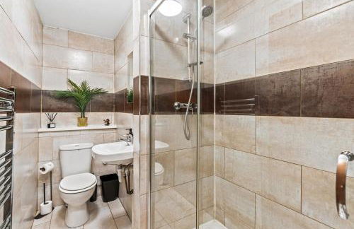 Station 10 Beds - Contractor - Central - Sleeps 12 - Foto 4